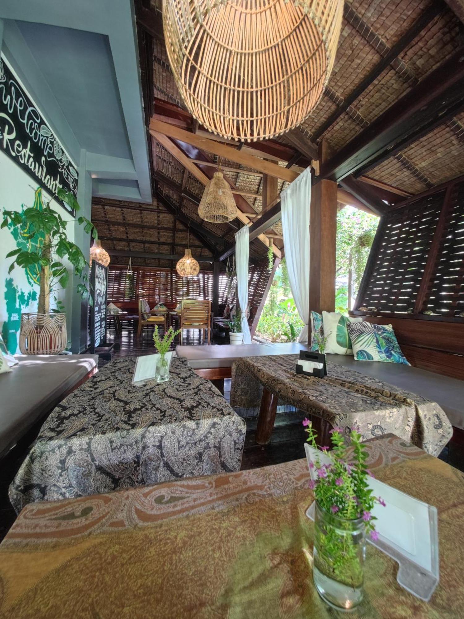Daluyong Beach Resort General Luna  Eksteriør bilde